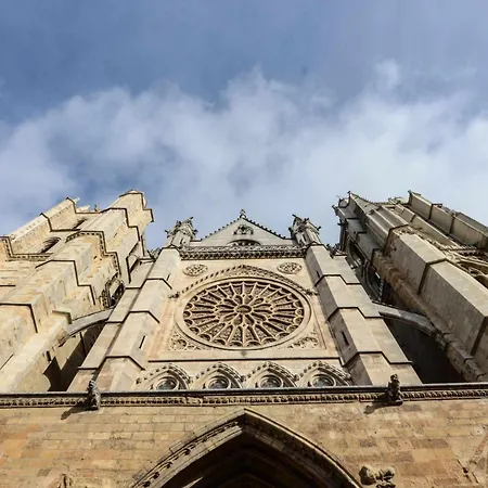 Апартаменты Sal Catedral Vut-le-771