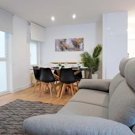 Sal Catedral Vut-le-771 Апартаменты Леон